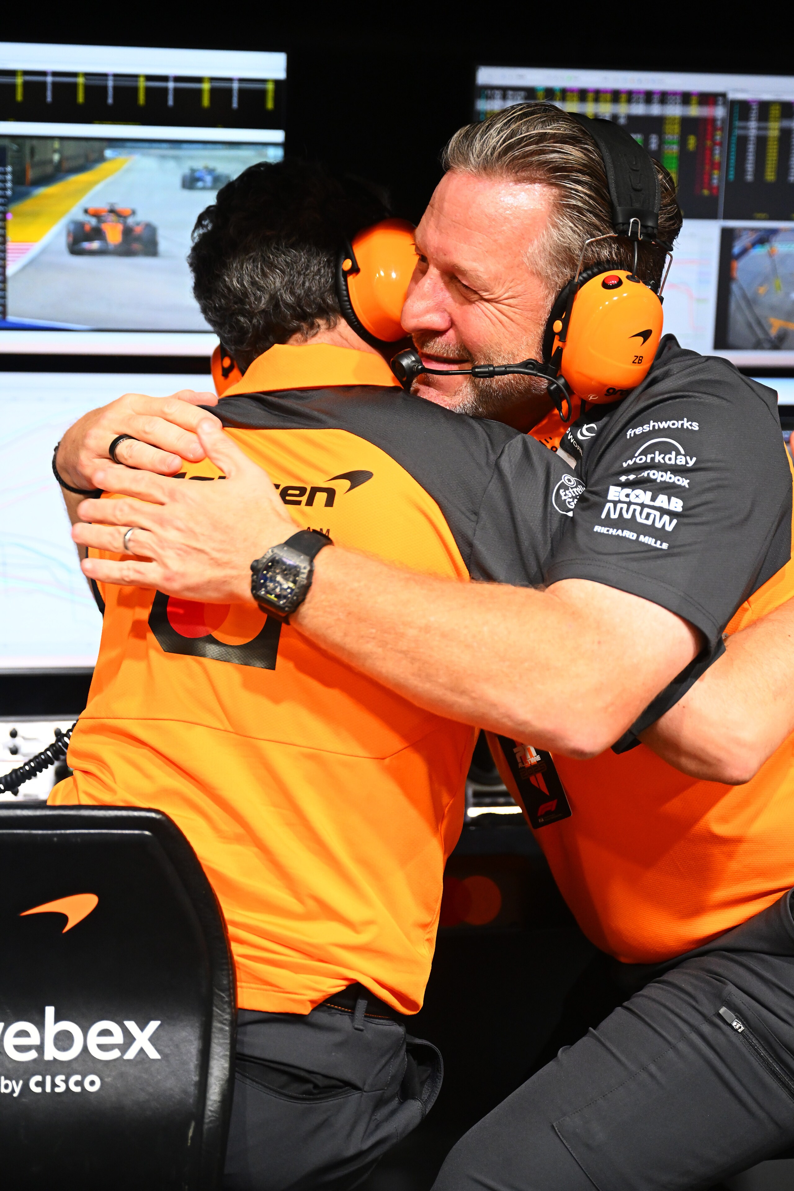 McLaren trionfa nel campionato costruttori: le foto dei festeggiamenti