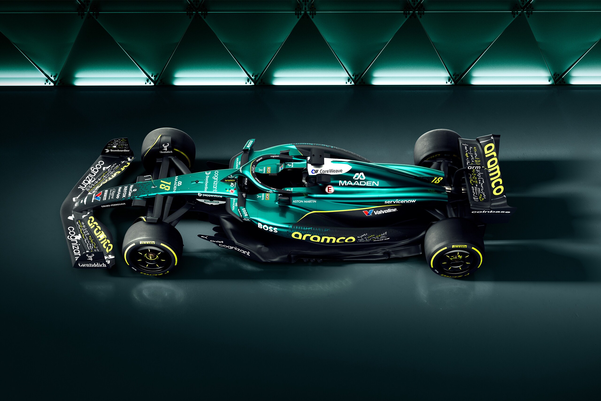 Aston Martin debutta con la sua prima livrea speciale della stagione