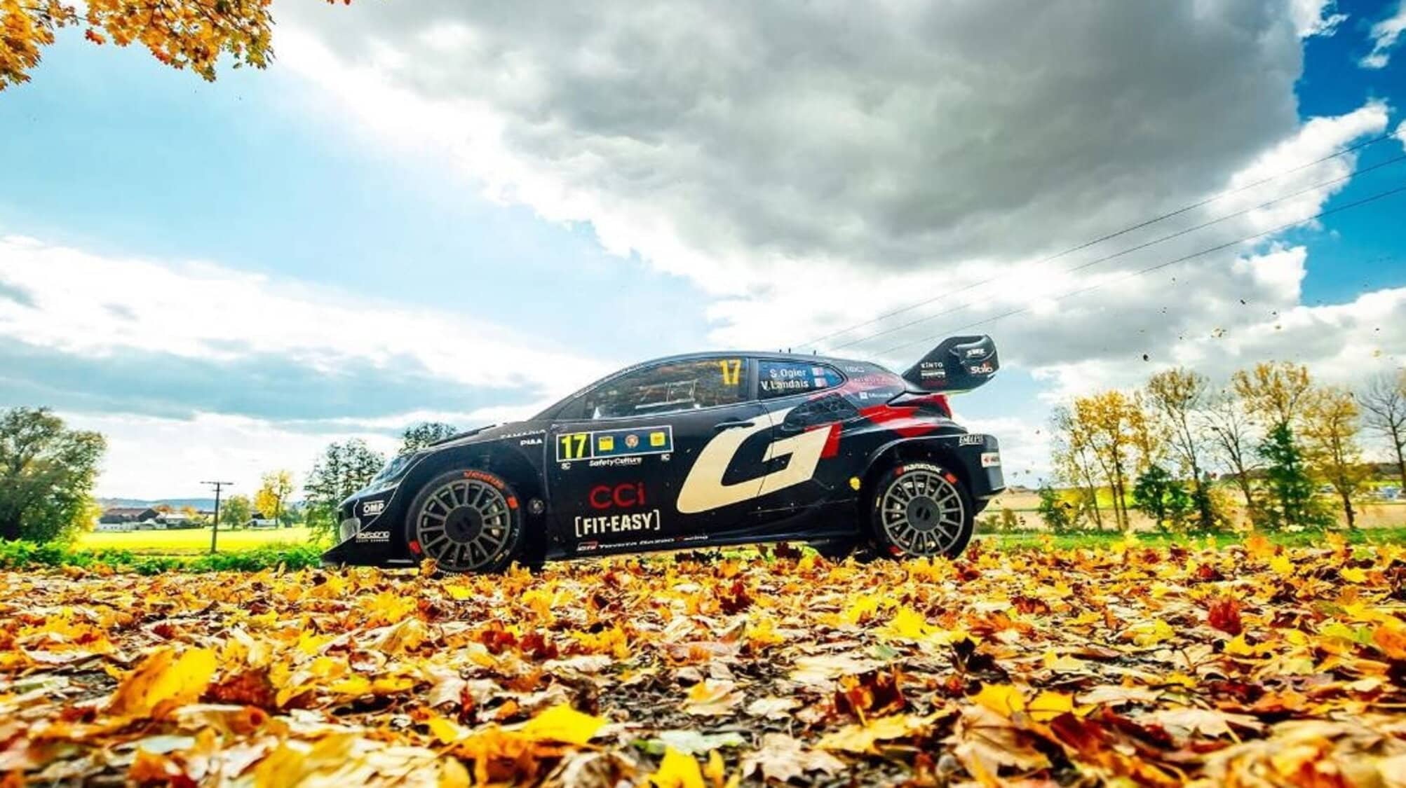 WRC, Ogier sempre leader dopo la seconda tappa al CER