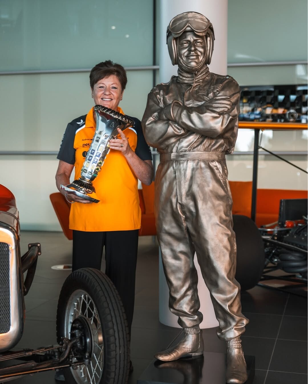 Amanda McLaren omaggia i risultati del team McLaren