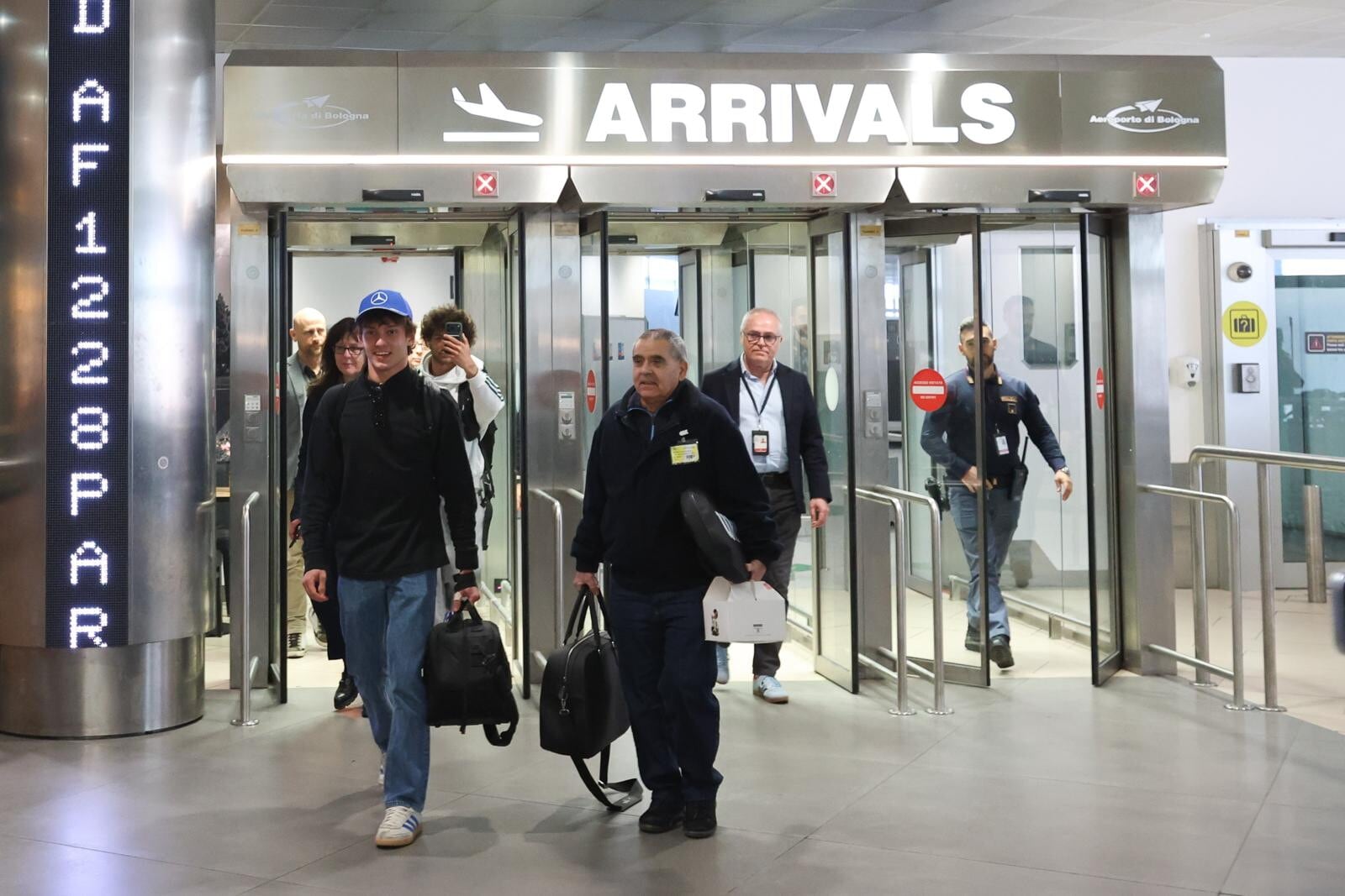 Bentornato Kimi! Le foto all’aeroporto di Bologna