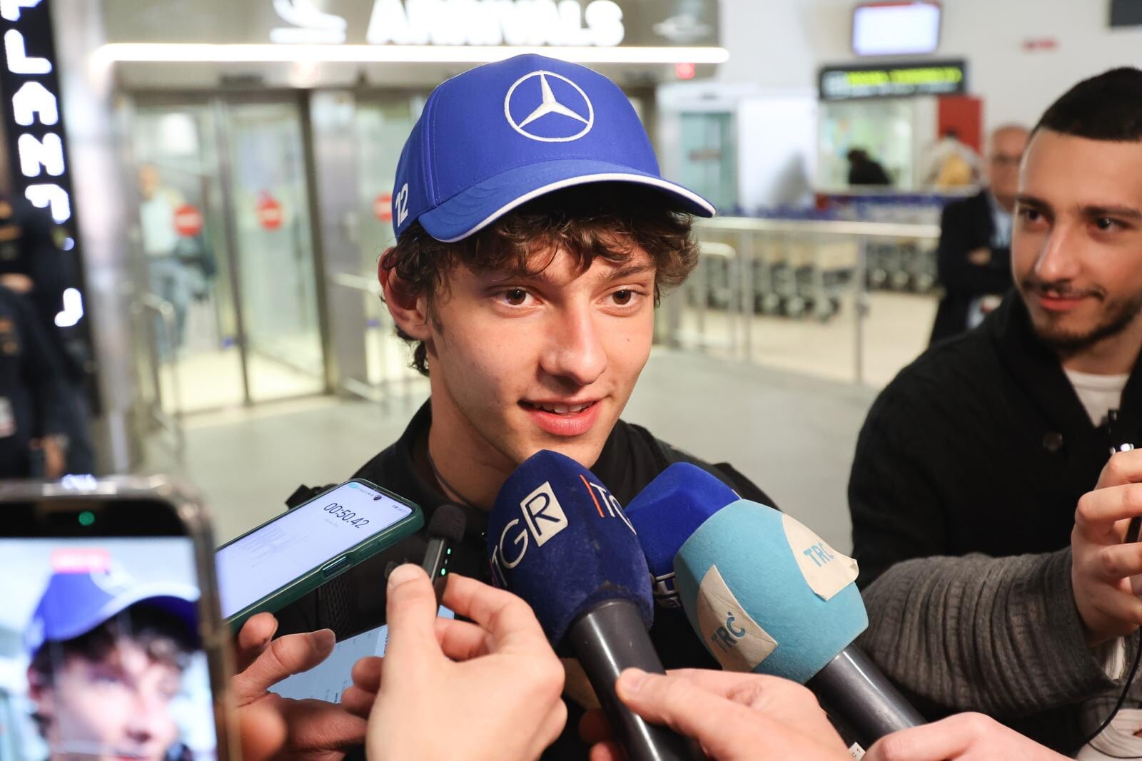 Bentornato Kimi! Le foto all’aeroporto di Bologna