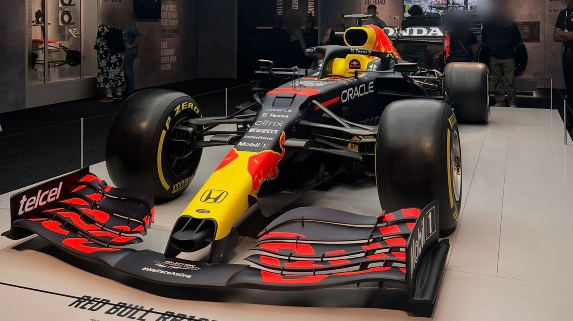 La Formula 1 fa tappa a Monaco: arriva la mostra ufficiale del Circus