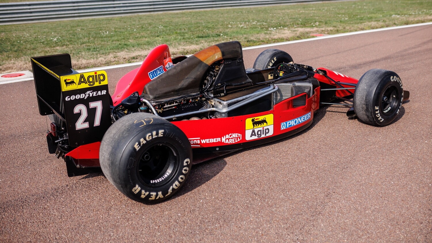 All'asta la Ferrari di Prost e la Toleman dei primi punti di Senna