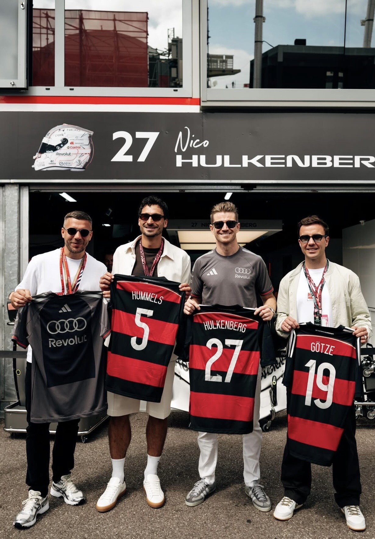 Da paddock a passerella: quanti VIP a Monaco!