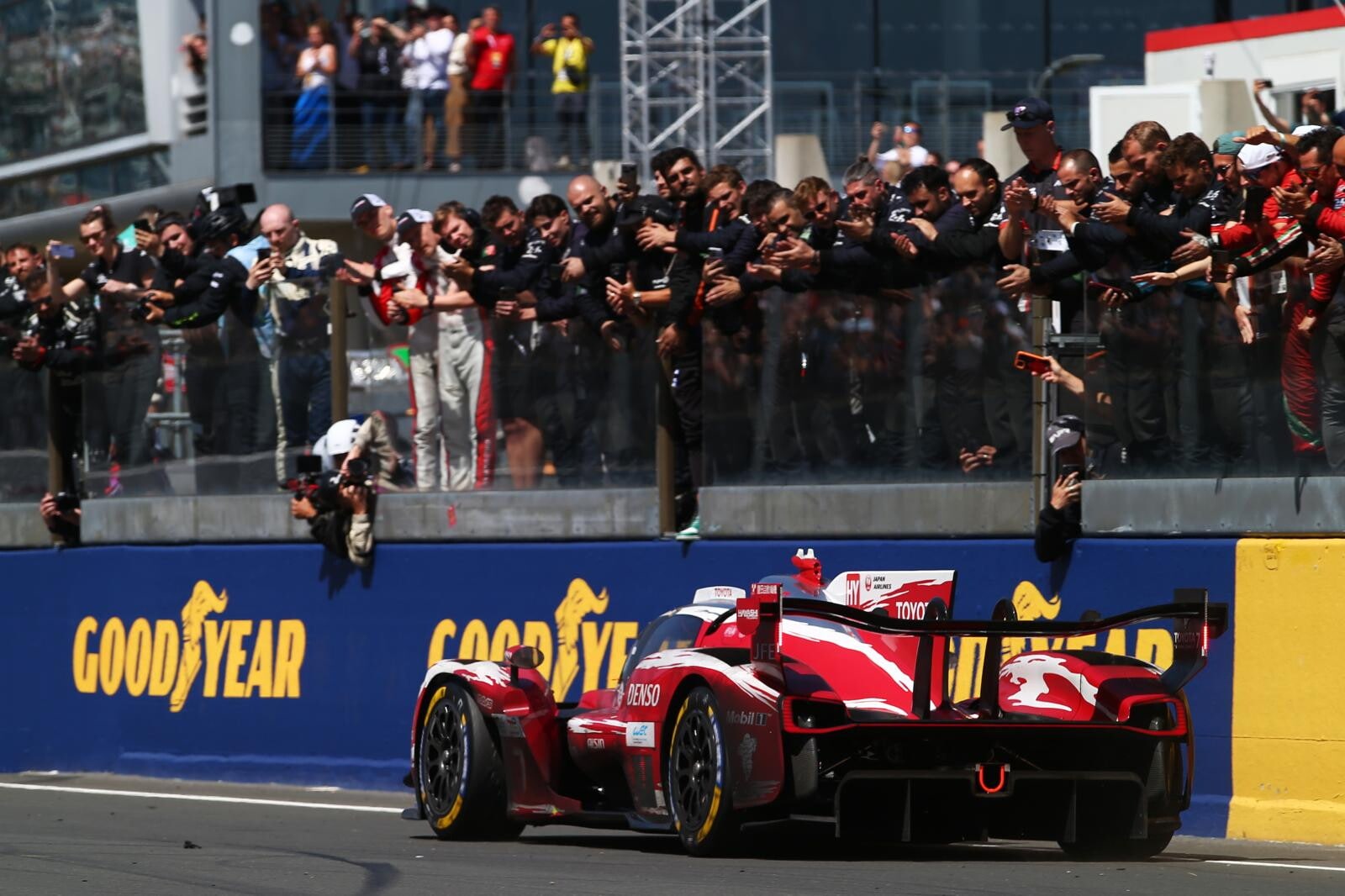 Le Mans 2026, l'ordine di arrivo della 24 Ore