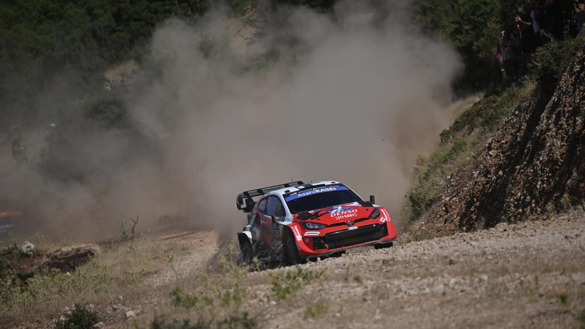 Hankook nel mirino: pioggia di forature in Paraguay