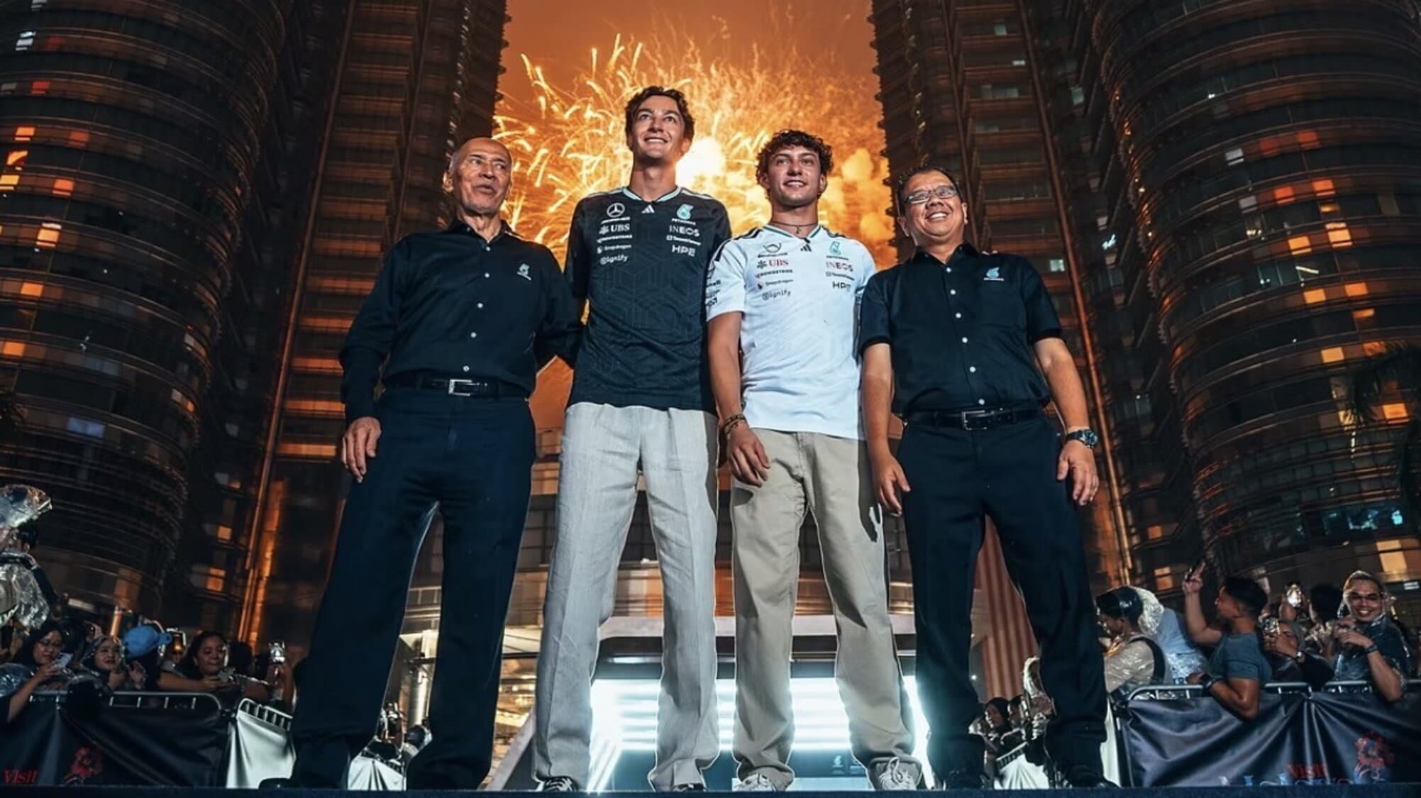 Mercedes scalda i motori in Malesia: Russell e Antonelli a Kuala Lumpur prima di Sepang