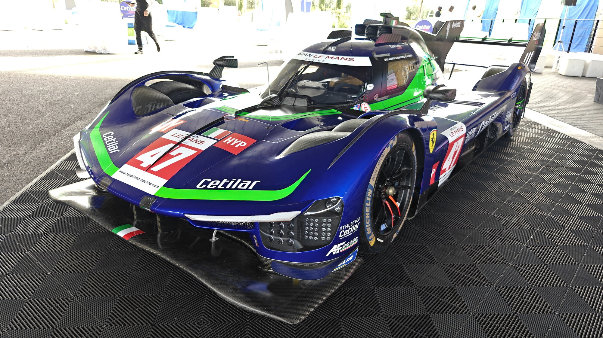 Ferrari 499P, l'avventura continua in blu-verde