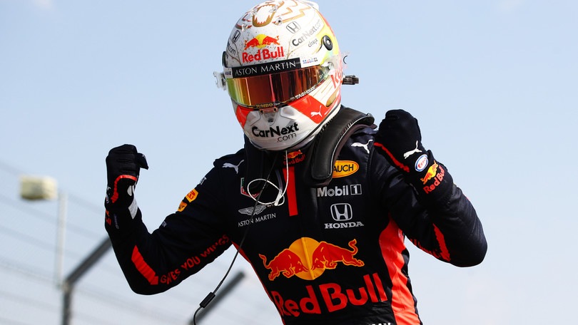 Gp 70° anniversario: Verstappen, che vittoria! Hamilton beffa Bottas, Leclerc 4°