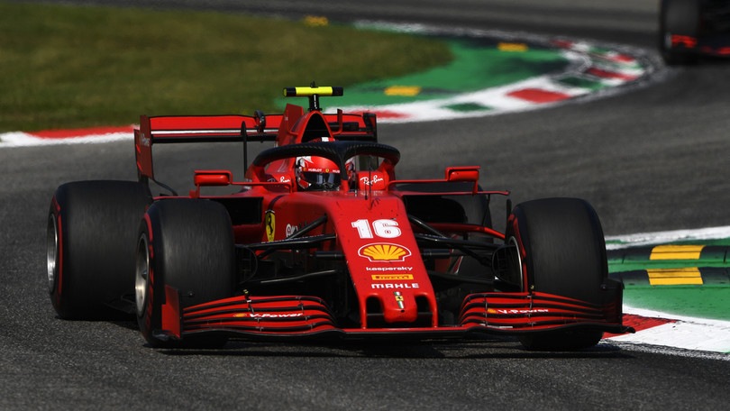 Gp Italia, Leclerc: "Chiesto troppo alla vettura? Sì, no, boh..."