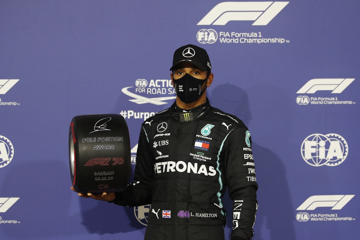 F1 Bahrain: Hamilton in pole, Ferrari eliminate in Q2