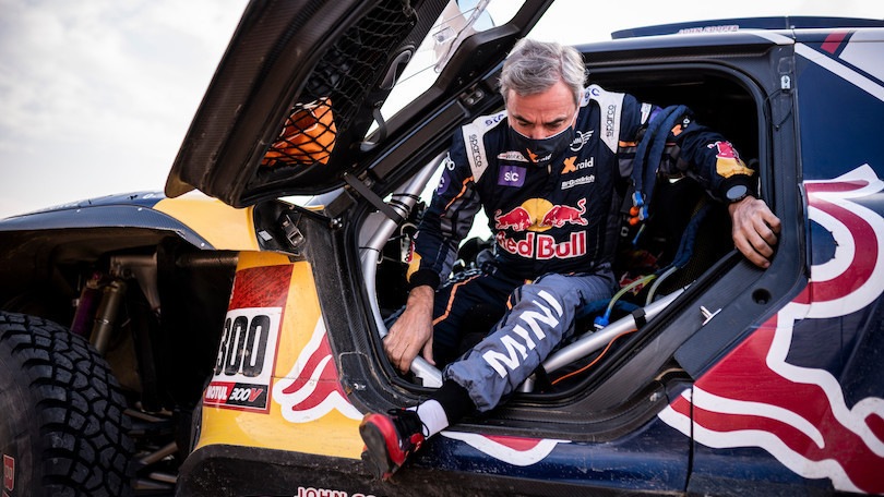 Dakar 2021, Sainz critico con gli organizzatori: 'Da raid a gimkana'