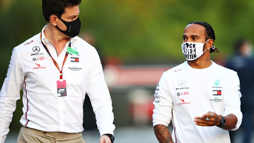 Mercedes, Wolff detta la linea: "Evitare di oscillare tra smania e depressione"