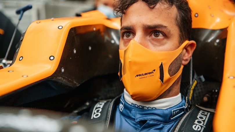 McLaren, ecco le prime immagini di Ricciardo a Woking