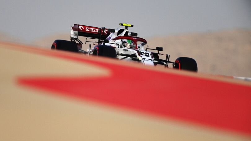 Giovinazzi: "Io e Kimi soddisfatti, ma aspettiamo la prima gara"