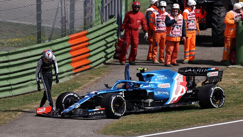 GP Emilia Romagna, libere 1: Ocon e Perez, contatto alla Villeneuve