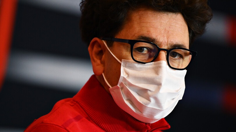 Qualifiche, Binotto: "L'ideale sarebbe stato avere due macchine sulle medie al via"