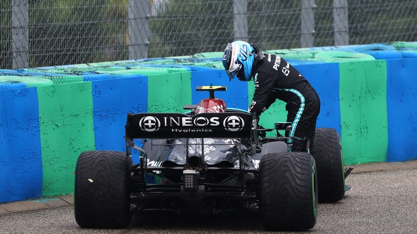 GP Ungheria, Bottas: "Responsabile del maxi incidente, ma tutti commettono degli errori"
