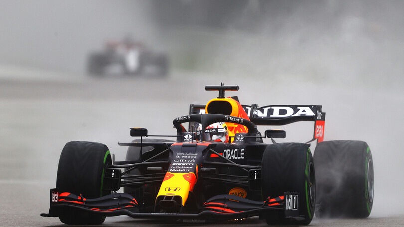 Horner e il fattore pista: "Con Mercedes ce la giocheremo 50:50"