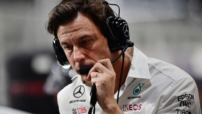 Wolff: "Non è stata una bella gara, vogliamo un campionato pulito"