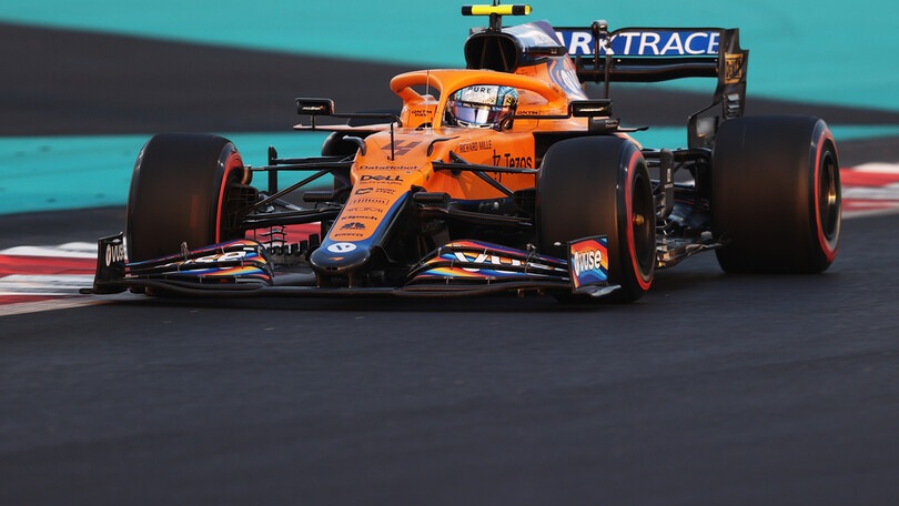 Qualifiche, Norris dietro Lewis e Max: "Non so che fare, attacco o no?"