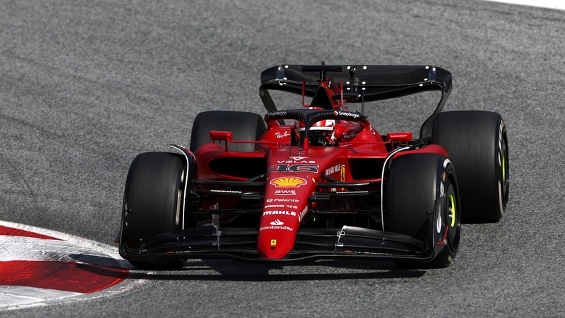 Leclerc: "Vittoria che ci voleva, ma che fatica portare la macchina al traguardo!"
