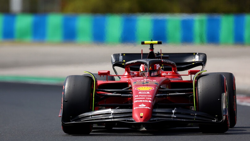 GP Ungheria, FP1: comanda Sainz, poi Verstappen e Leclerc