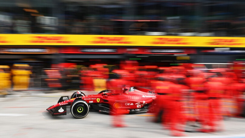 Leclerc: "Max troppo veloce, ed anche le Mercedes volavano"