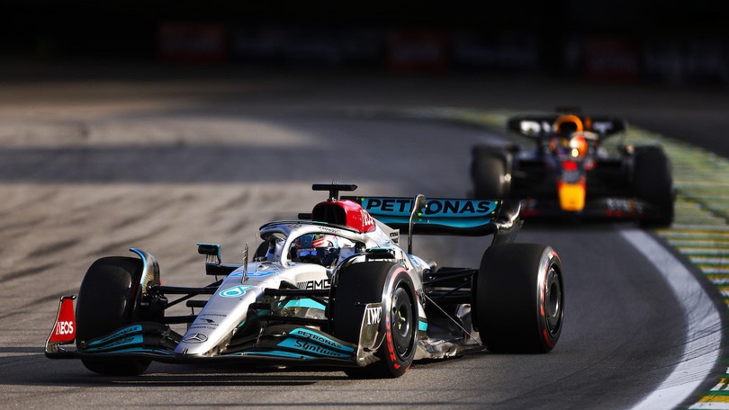 Russell, Mercedes che rimonta: "All'inizio eravamo a più di 1" dalla Ferrari"