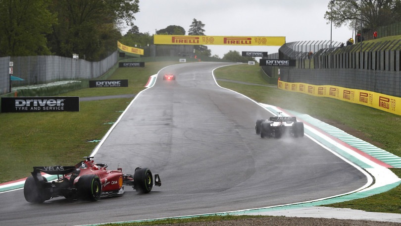 Commissione F1, le decisioni dalla nuova gomma da bagnato al DRS