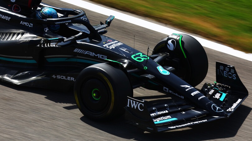 Wolff: è una Mercedes all'inseguimento dei primi