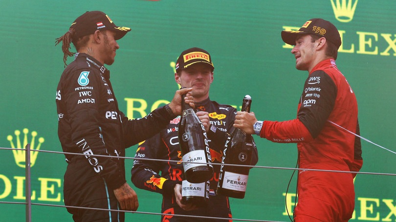 Ferrari, Mercedes, Red Bull... sfida infernale tra coppie a scoppio