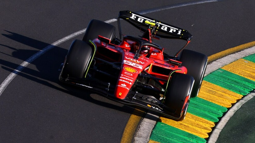 Sainz furioso: "Mi hanno derubato, devono togliere la penalità"