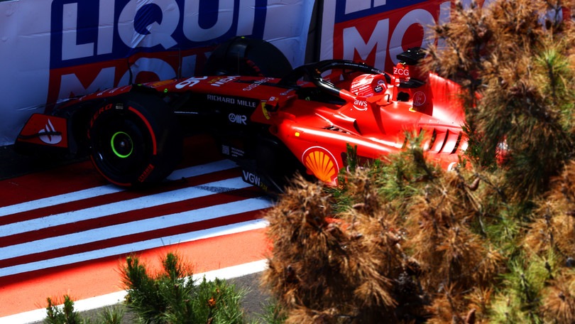 Leclerc, pole con muro nella prima Sprint ShootOut