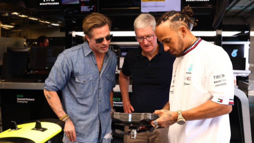 Hamilton e il film sulla F1 con Brad Pitt: "Io garantirò l'autenticità"