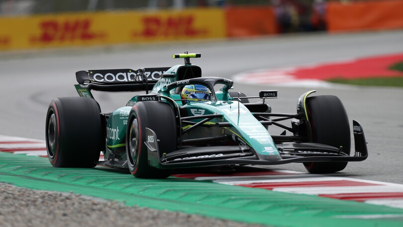 Aston Martin, la AMR23 "punta" il Drs Red Bull