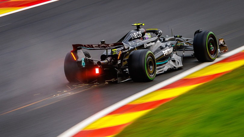Mercedes, torna il rimbalzo: Hamilton preoccupato, Wolff indica il nuovo fondo
