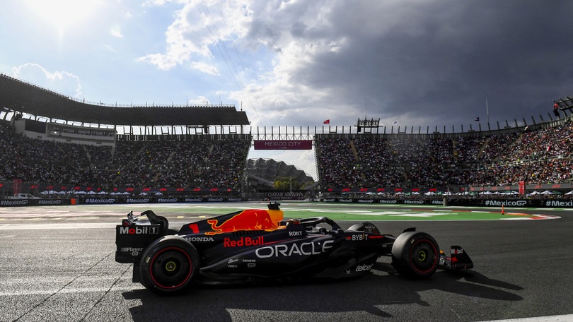 GP Messico, FP2: comanda Verstappen, poi Norris e Leclerc