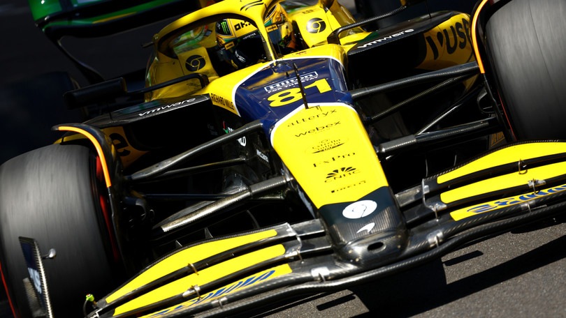 Piastri: "Ok la prima fila, Leclerc velocissimo per tutto il weekend"