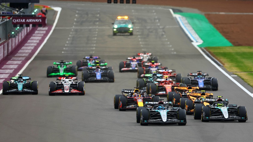 GP Silverstone, l'analisi a caldo: Hammer time! Verstappen mai domo