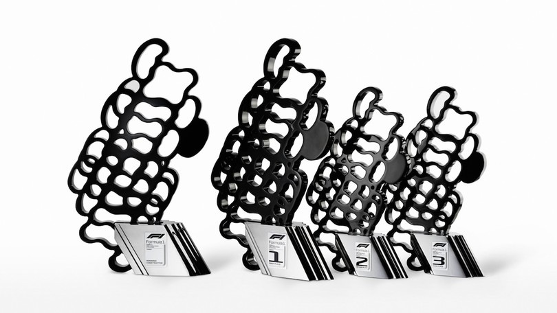 GP Italia, ecco il trofeo Vroom Pirelli per la gara di Monza