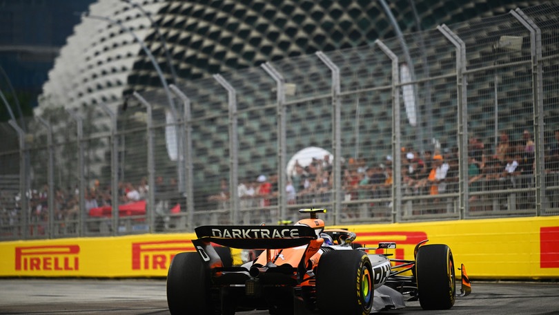GP Singapore, FP2: Norris precede le due Ferrari