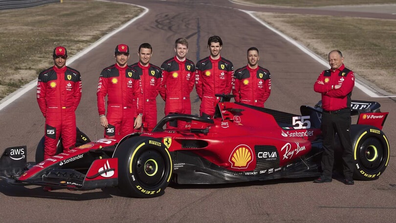 F1: i team pronti al lancio delle monoposto, a Londra solo le livree