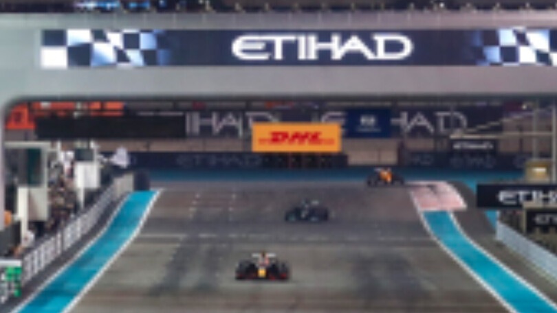 Verstappen: "Una nuova Abu Dhabi 2021? No: morirei d'infarto!"