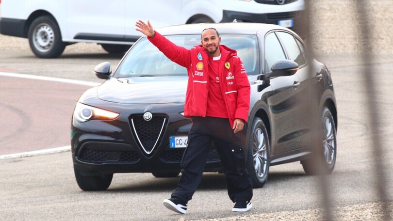 Hamilton: "Passione per la Ferrari lascia senza parole"