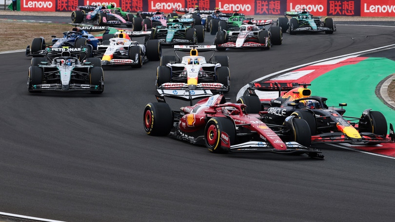 F1, la posizione Ferrari in classifica dopo la squalifica di Leclerc e Hamilton