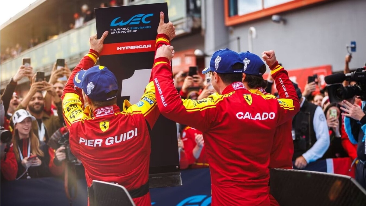 L'editoriale del Direttore: la Rossa che fa tremare il mondo