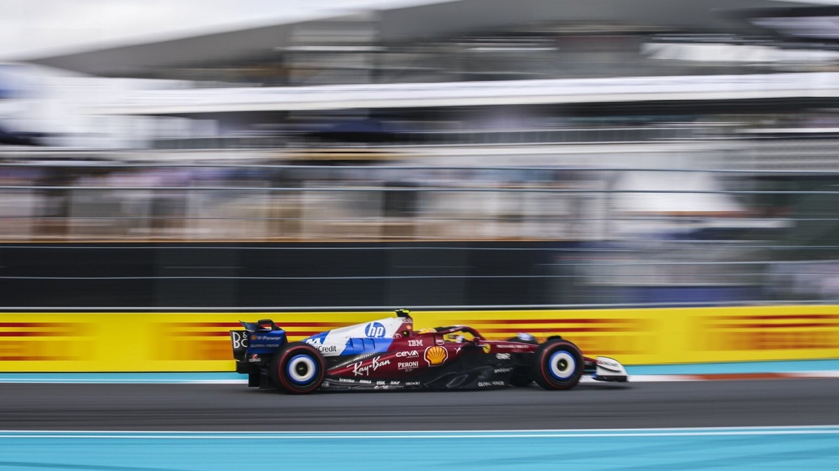 Vasseur: "Sbagliamo qualcosa, ma in gara il passo sarà migliore"