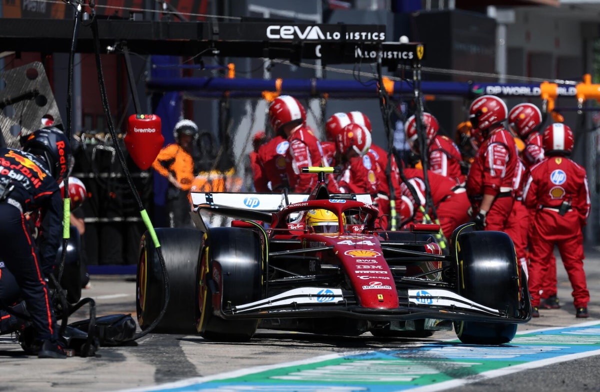 F1, la classifica Costruttori dopo Imola: Ferrari recupera su Mercedes